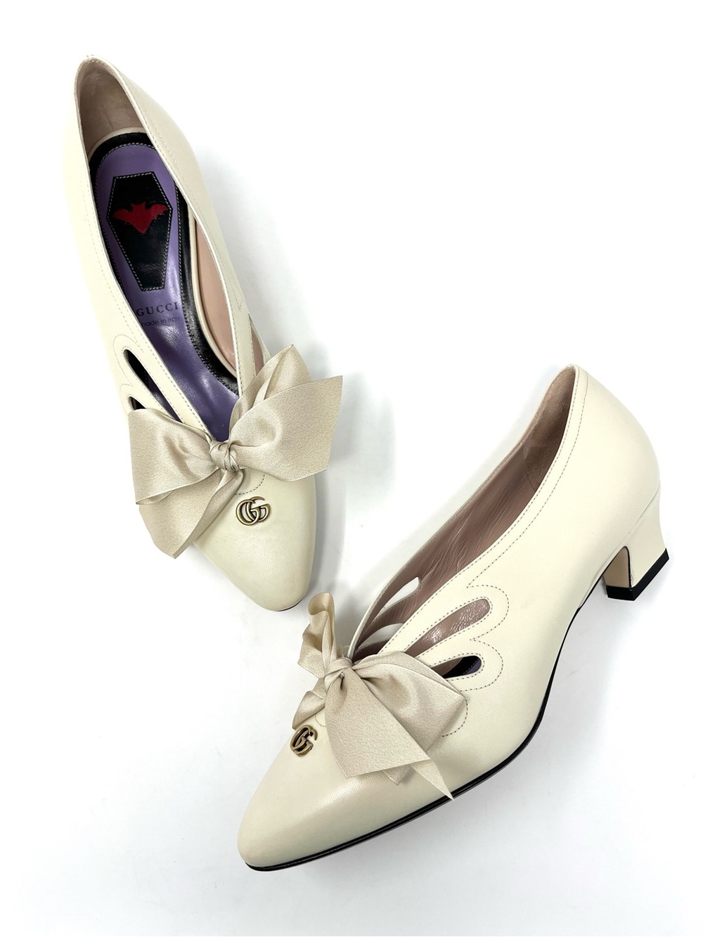NEW Gucci GG Logo Bow Low Kitten Heels Pumps Cream Ivory Bridal Wedding 36.5 6.5